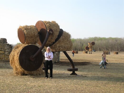 Tom Otterness makes an appearance in San Antonio Tom Otterness makes an appearance in San Antonio